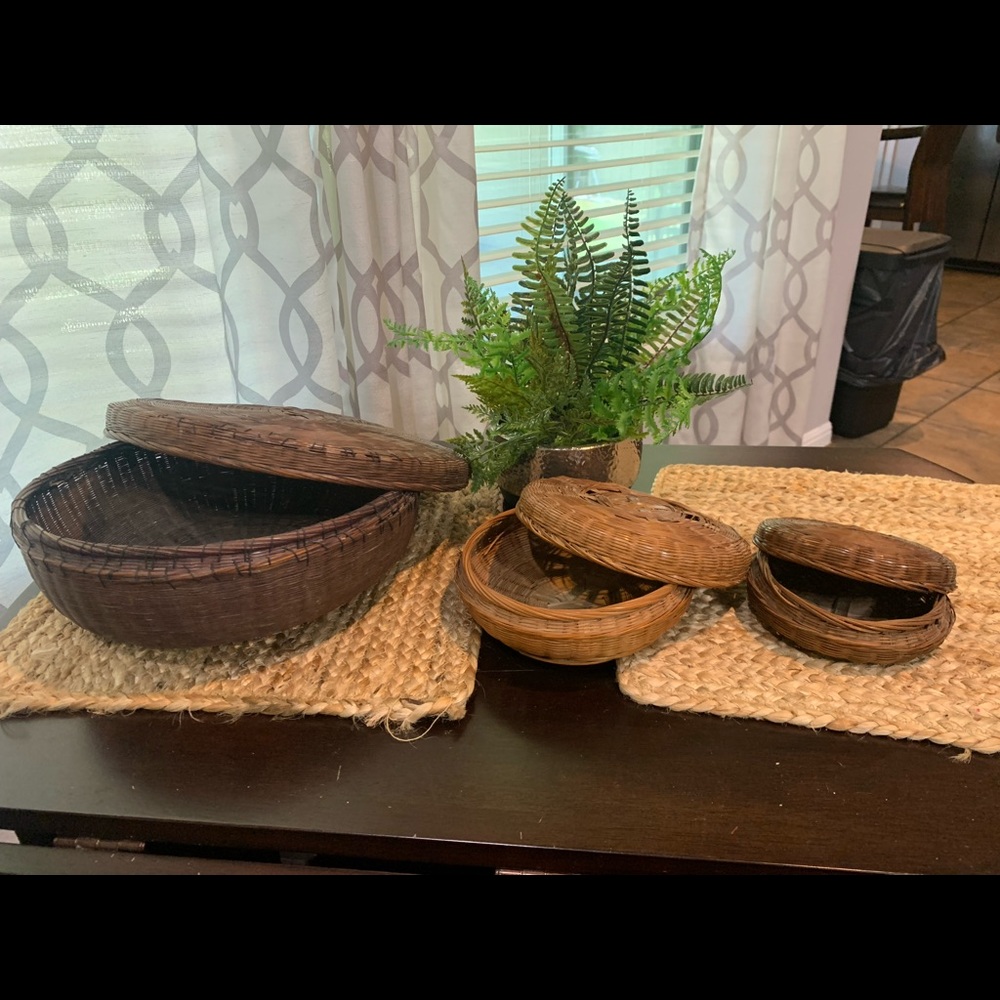 Vintage Asian Sewing Baskets Set/3